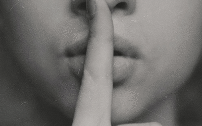 “Viure sota sorolls nocturns continuats vulnera els drets fonamentals“